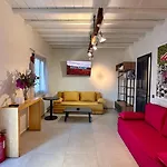 Mimoza Collection Of בית נופש